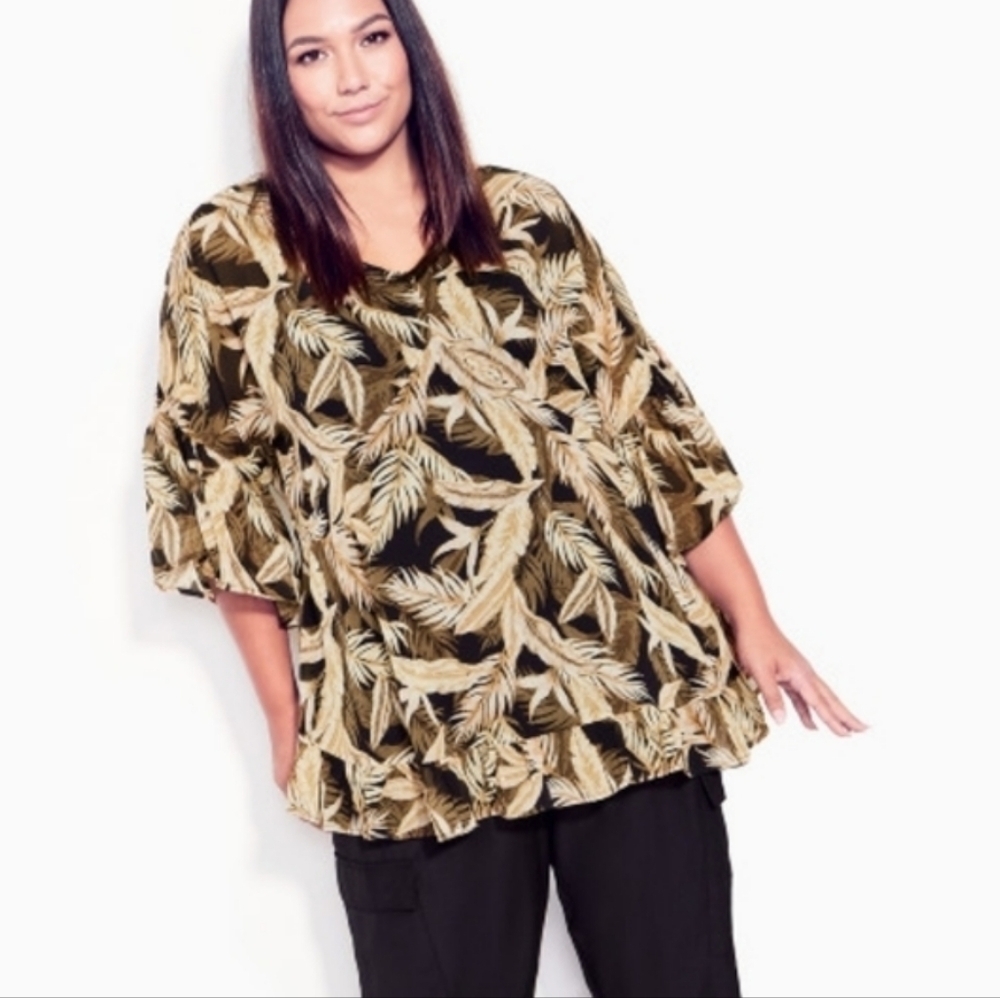 NWT BOHO FEATHER TUNIC TOP 🪶 BY ARNA YORK